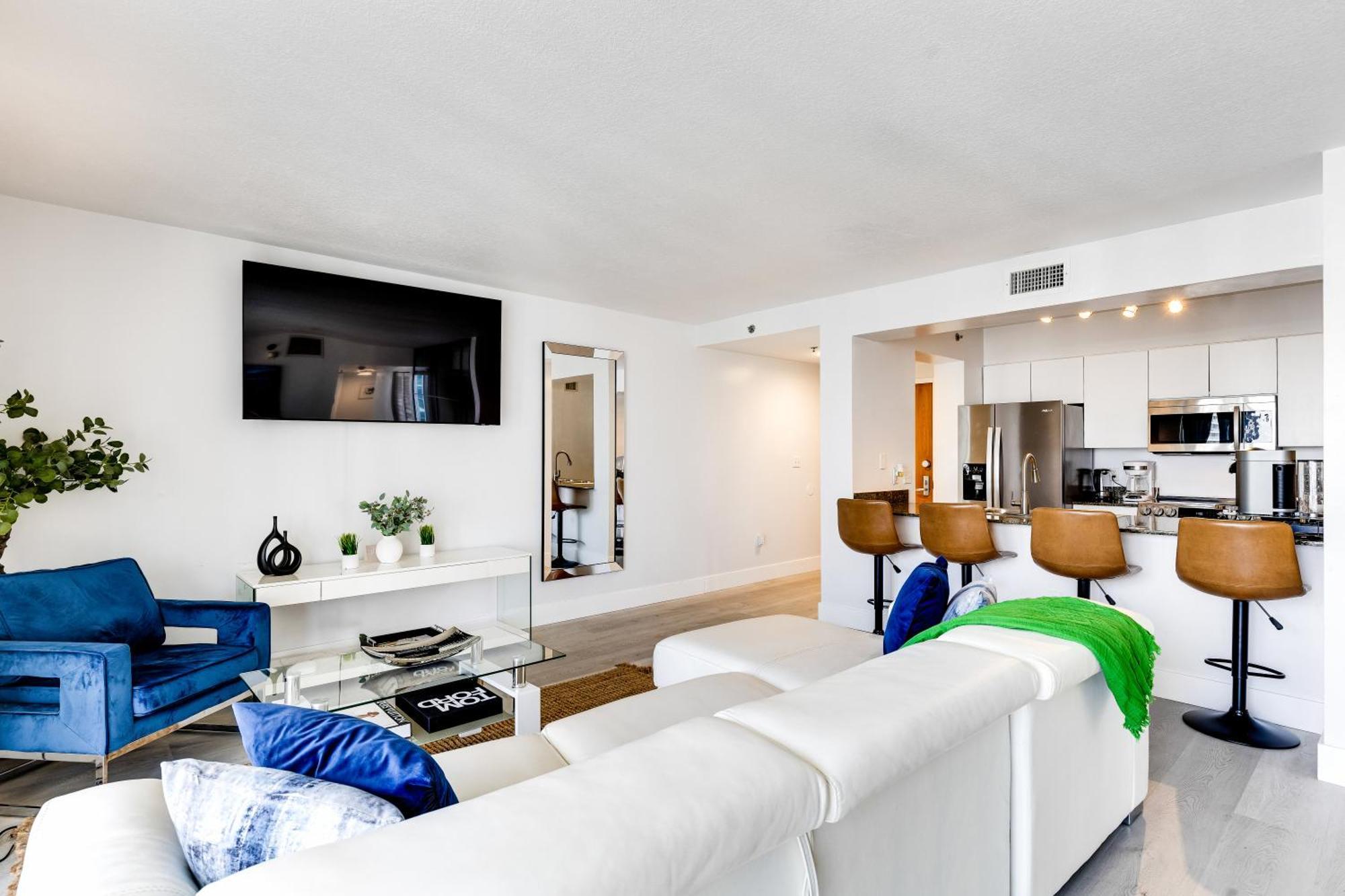 Upscale Brickell 3 Bedroom With Water Views And Free Parking 마이애미 외부 사진