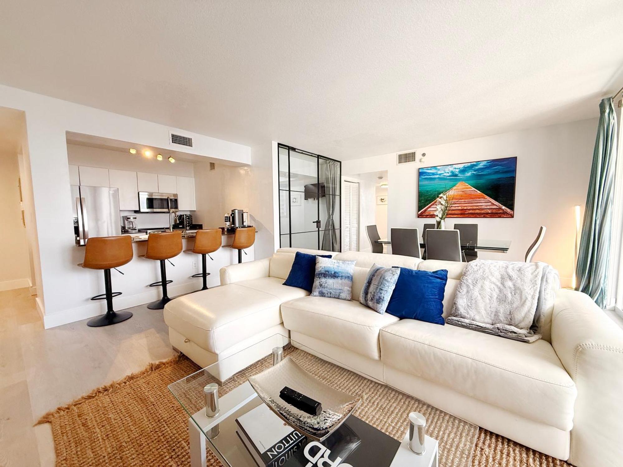 Upscale Brickell 3 Bedroom With Water Views And Free Parking 마이애미 외부 사진